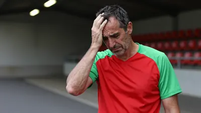 Rodez a remporté un match 5-2 contre Nantes en Ligue 2, marquant la troisième défaite consécutive du club nantais après...